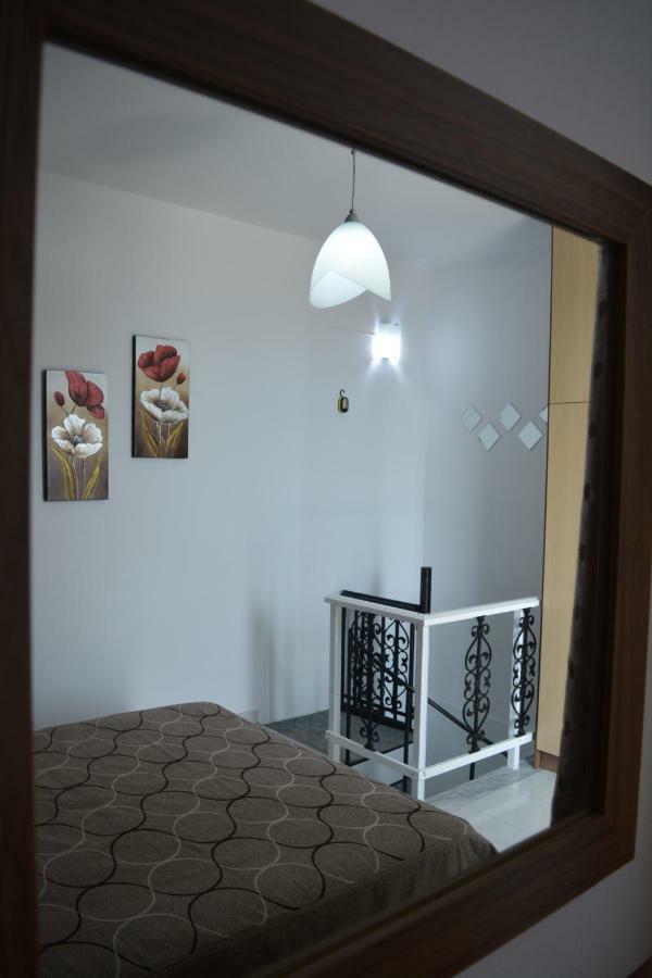 Giannis Apartment,Haraki Exterior photo